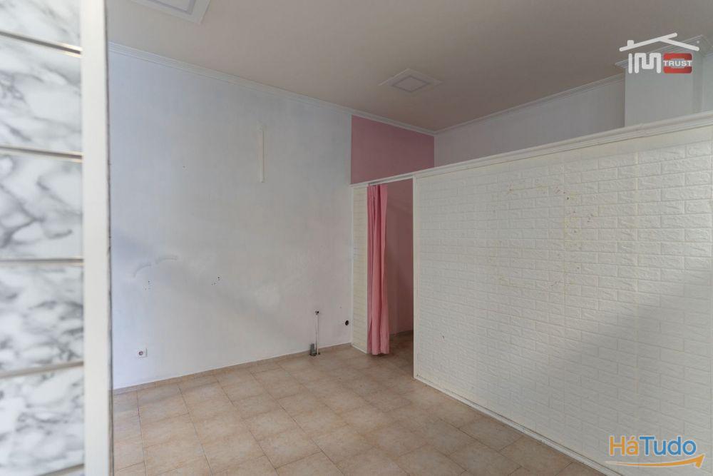 Loja em centro comercial, para venda, Ourém - Fatima Loja em centro comercial, para venda, Ourém - Fatima