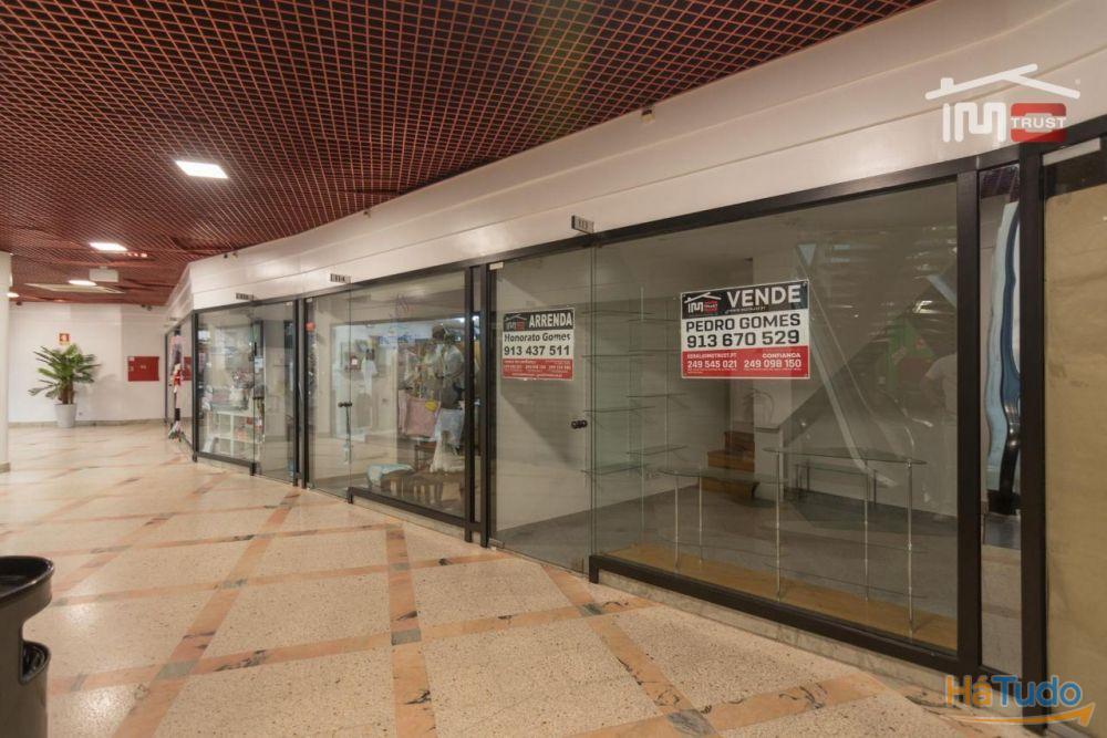 LOJA PARA COMÉRCIO NO FÁTIMA SHOPPING JUNTO AO SANTUÁRIO DE FÁTIMA LOJA PARA COMÉRCIO NO FÁTIMA SHOPPING JUNTO AO SANTUÁRIO DE FÁTIMA