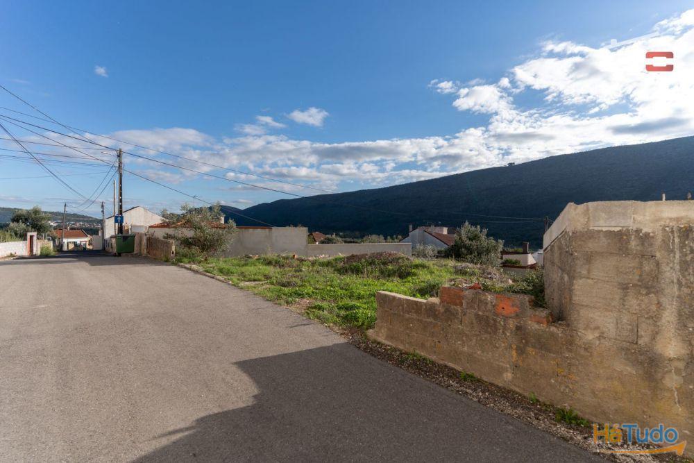 Terreno Urbano em Travessa dos Melões, Mira de Aire Terreno Urbano em Travessa dos Melões, Mira de Aire