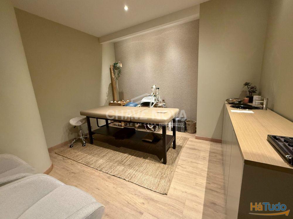 Clínica para trespasse, à Av. da Boavista, Porto Clínica para trespasse, à Av. da Boavista, Porto