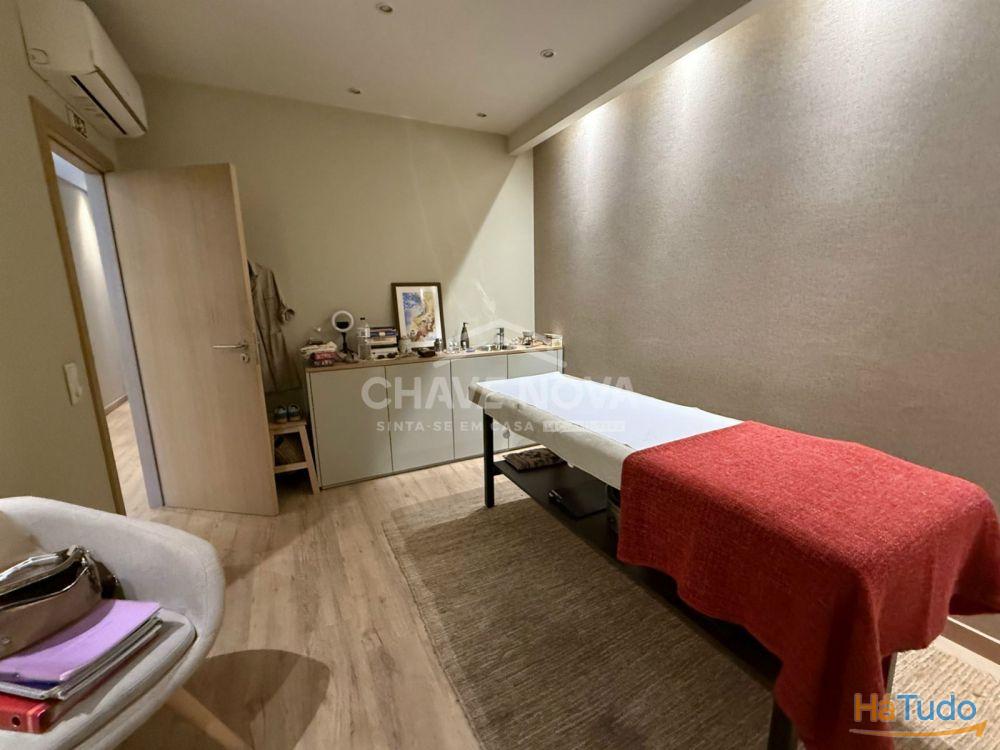 Clínica para trespasse, à Av. da Boavista, Porto Clínica para trespasse, à Av. da Boavista, Porto