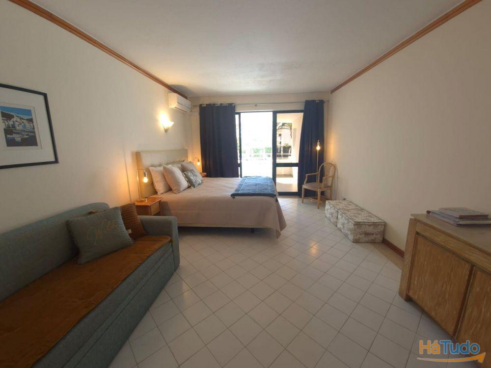 T0 com ampla varanda Albufeira | Ideal para férias ou rentabilidade T0 com ampla varanda Albufeira | Ideal para férias ou rentabilidade