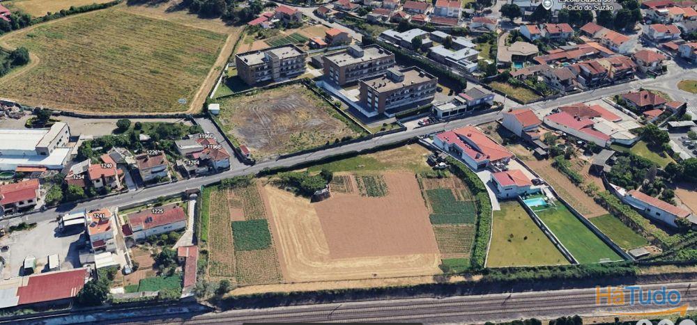 Terreno para construção em altura com 4737,78m2 - Valongo Terreno para construção em altura com 4737,78m2 - Valongo