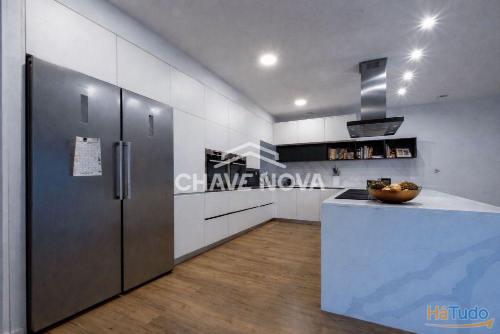 Moradia T4 de Luxo em Milheirós Moradia T4 de Luxo em Milheirós