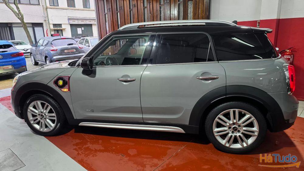 MINI Countryman Cooper SE ALL4 Auto MINI Countryman Cooper SE ALL4 Auto