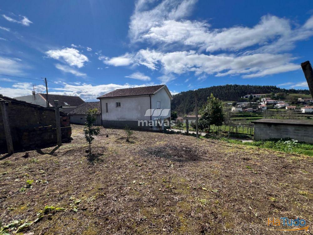 Moradia em pedra para recuperar em Moure, Vila Verde Moradia em pedra para recuperar em Moure, Vila Verde