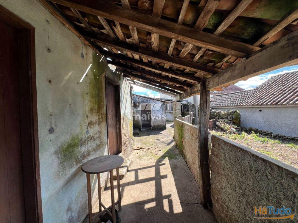 Moradia em pedra para recuperar em Moure, Vila Verde Moradia em pedra para recuperar em Moure, Vila Verde