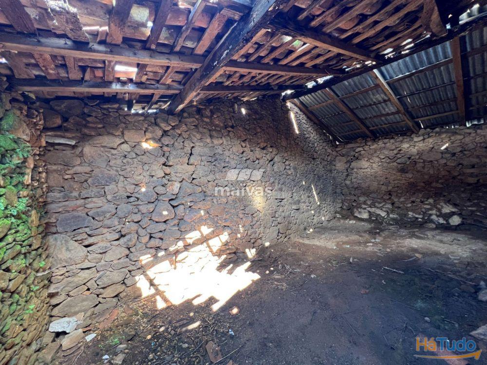 Moradia em pedra para recuperar em Moure, Vila Verde Moradia em pedra para recuperar em Moure, Vila Verde