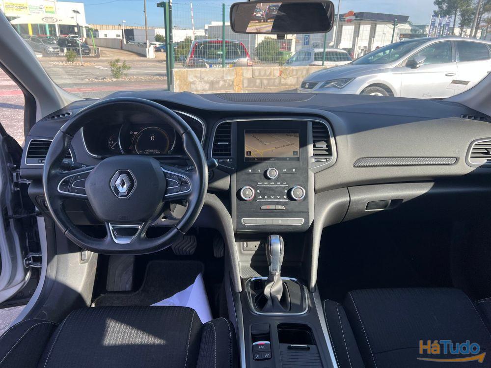 Renault Megane Sport Tourer 1.5 dCi Bose Edition EDC Renault Megane Sport Tourer 1.5 dCi Bose Edition EDC