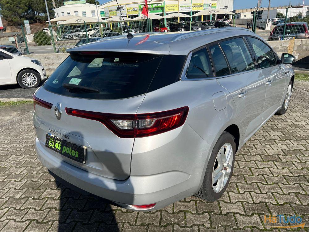 Renault Megane Sport Tourer 1.5 dCi Bose Edition EDC Renault Megane Sport Tourer 1.5 dCi Bose Edition EDC