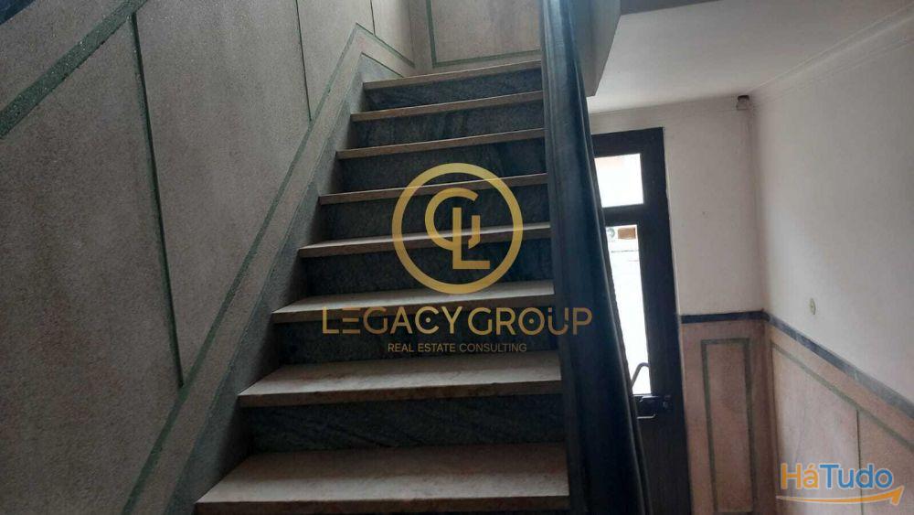 ANDAR T2+1 Em TORRE DA MARINHA ANDAR T2+1 Em TORRE DA MARINHA