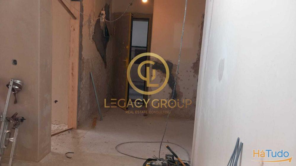 ANDAR T2+1 Em TORRE DA MARINHA ANDAR T2+1 Em TORRE DA MARINHA