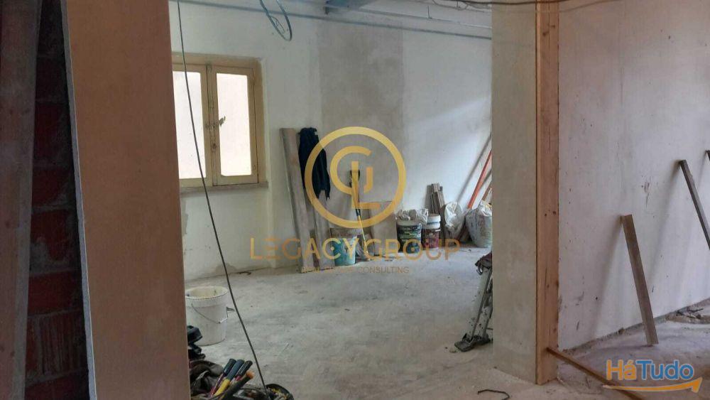 ANDAR T2+1 Em TORRE DA MARINHA ANDAR T2+1 Em TORRE DA MARINHA