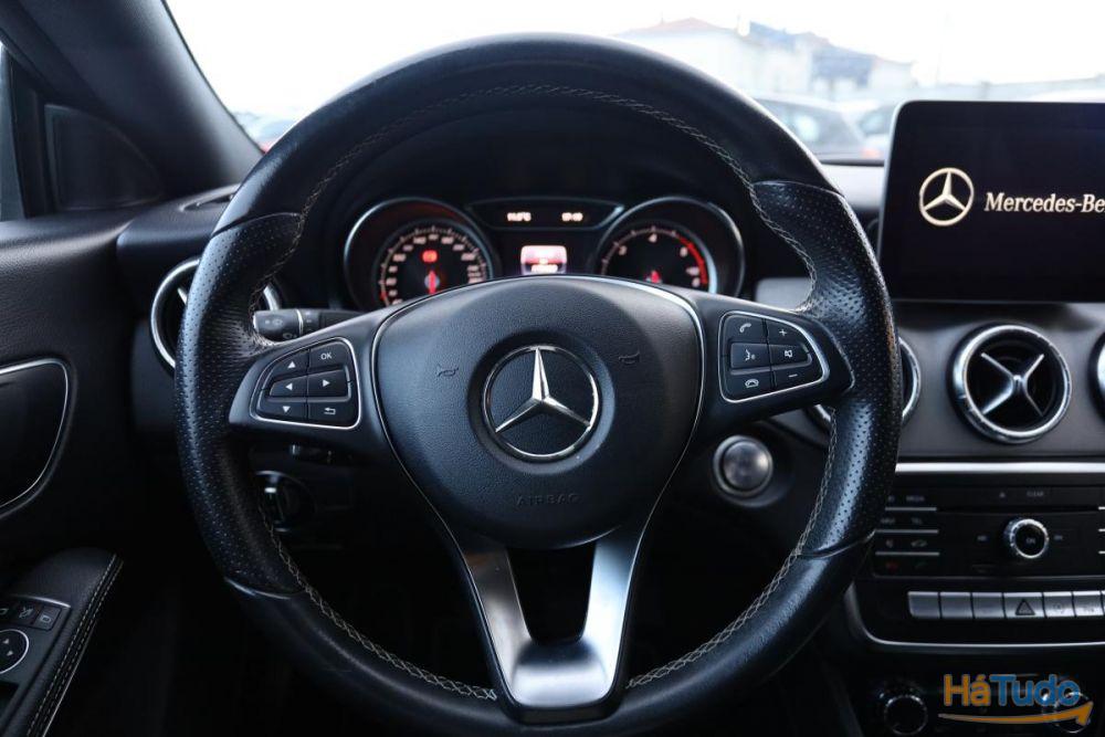 Mercedes-Benz CLA 180 d Urban Mercedes-Benz CLA 180 d Urban