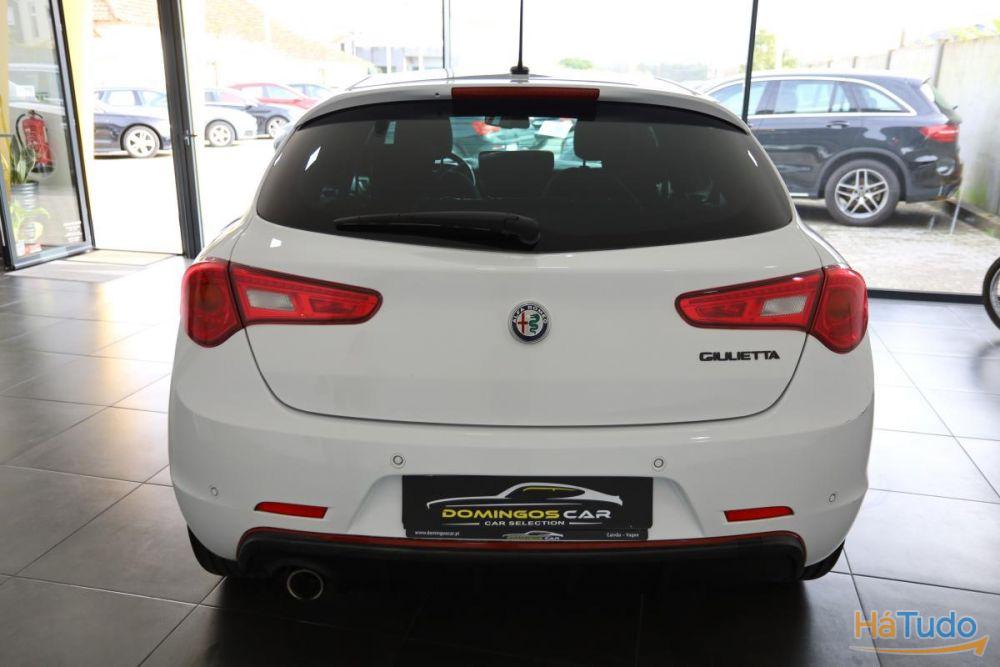Alfa Romeo Giulietta 1.6 JTDM Sport Alfa Romeo Giulietta 1.6 JTDM Sport