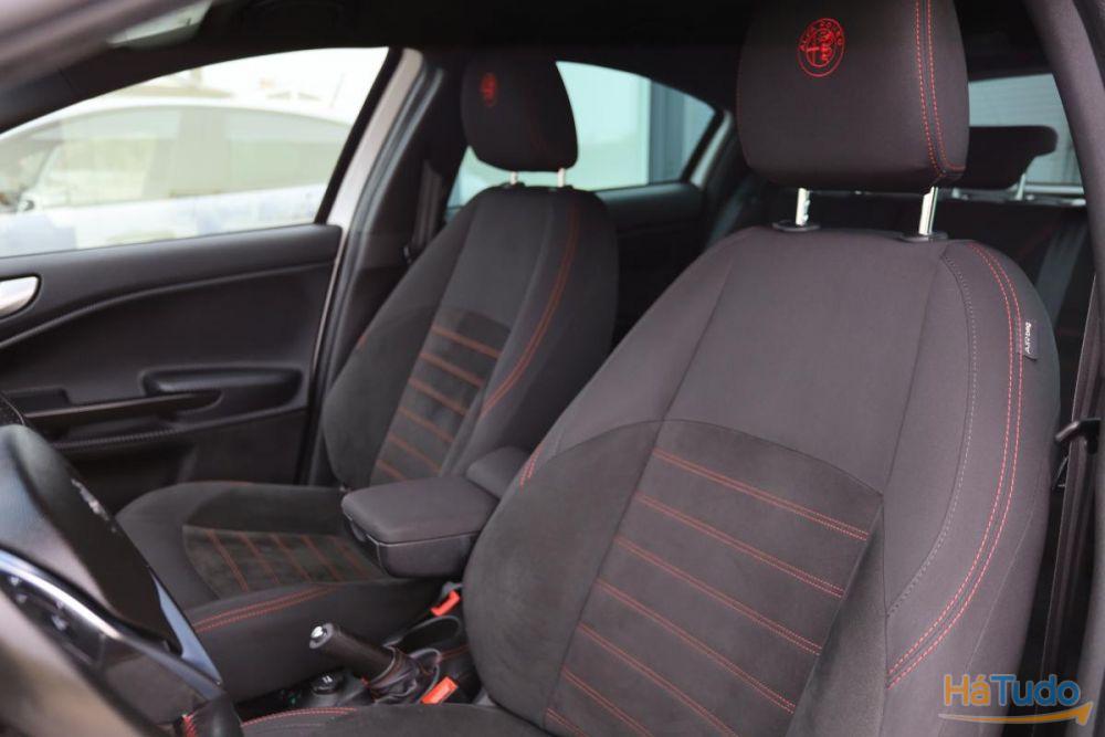 Alfa Romeo Giulietta 1.6 JTDM Sport Alfa Romeo Giulietta 1.6 JTDM Sport