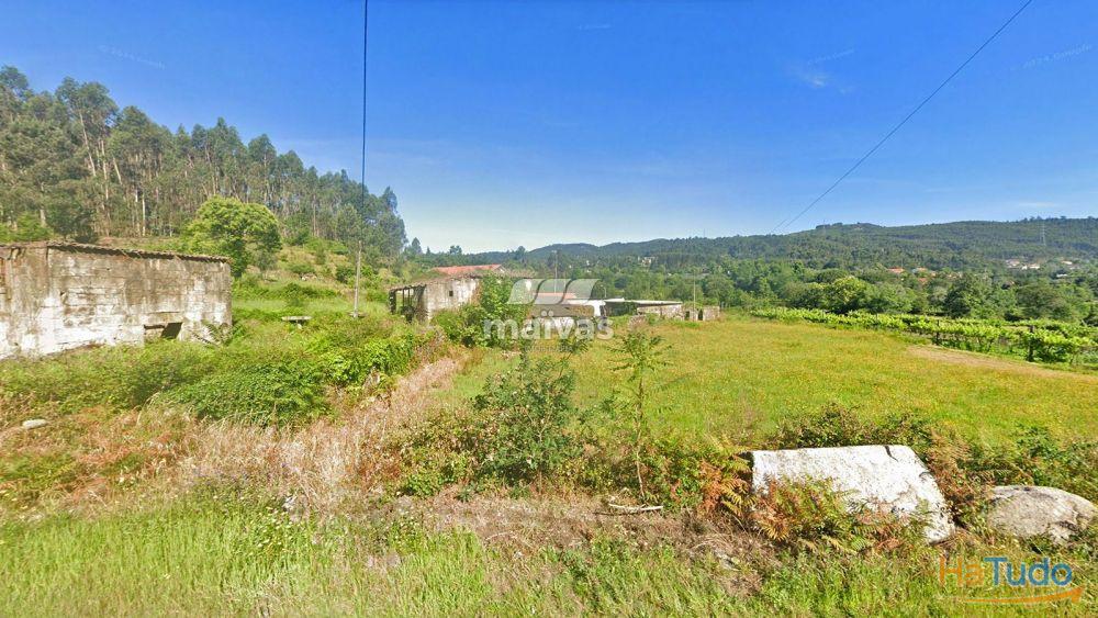 Ruína, para venda, Vila Verde - Pico de Regalados, Gondiães e Mós Ruína, para venda, Vila Verde - Pico de Regalados, Gondiães e Mós