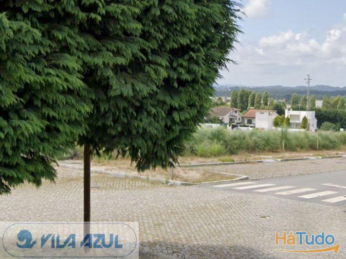 Lote de terreno - moradia 2 frentes - ISMAI Lote de terreno - moradia 2 frentes - ISMAI