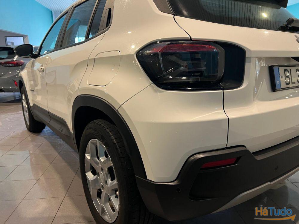 Jeep Avenger 1.2 GSE T3 Altitude Jeep Avenger 1.2 GSE T3 Altitude