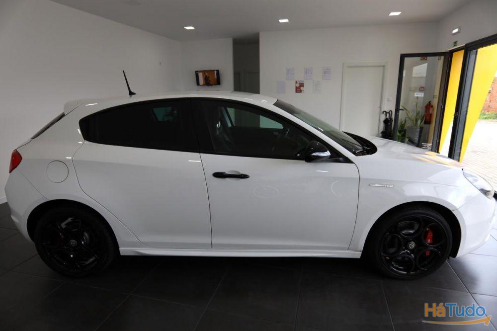 Alfa Romeo Giulietta 1.6 JTDM Super Alfa Romeo Giulietta 1.6 JTDM Super