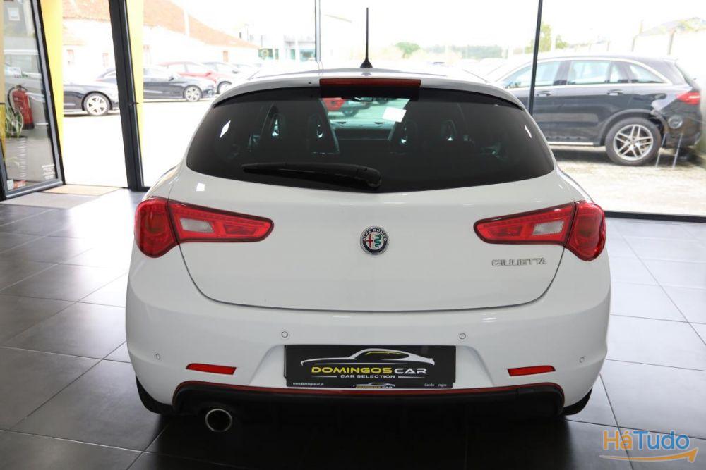 Alfa Romeo Giulietta 1.6 JTDM Super Alfa Romeo Giulietta 1.6 JTDM Super