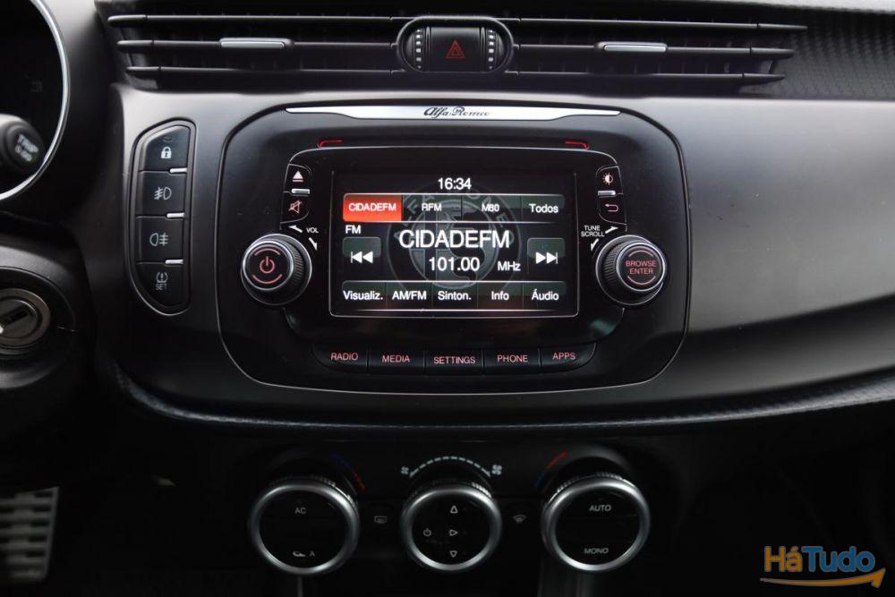 Alfa Romeo Giulietta 1.6 JTDM Super Alfa Romeo Giulietta 1.6 JTDM Super