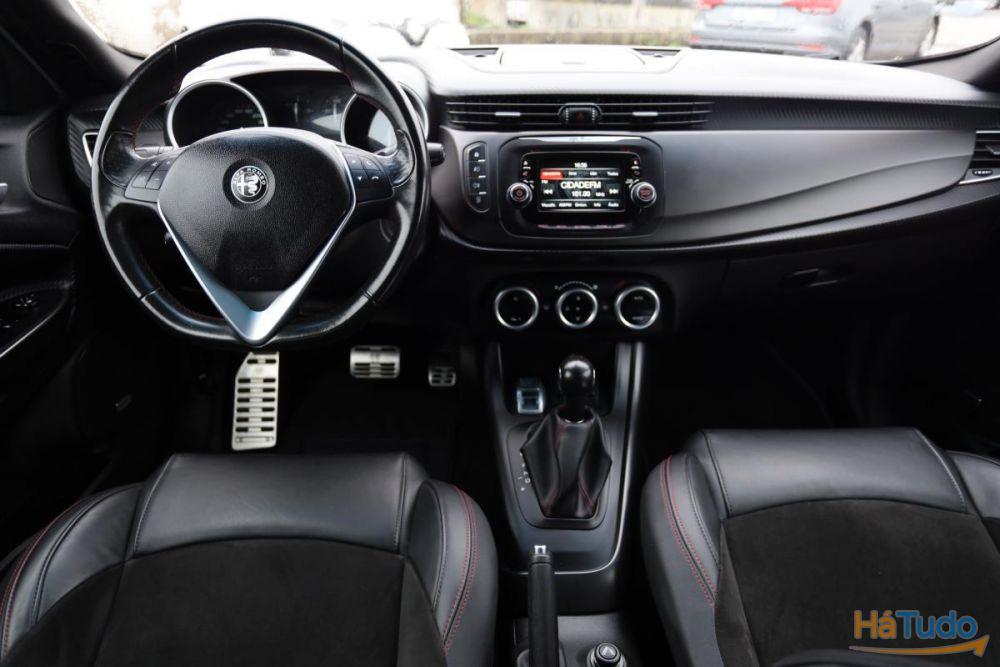 Alfa Romeo Giulietta 1.6 JTDM Super Alfa Romeo Giulietta 1.6 JTDM Super