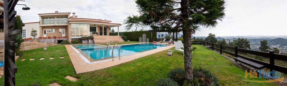 Moradia T6 Exclusiva com terreno de cerca 4.000 m² e Piscina Privada em Lousada Moradia T6 Exclusiva com terreno de cerca 4.000 m² e Piscina Privada em Lousada