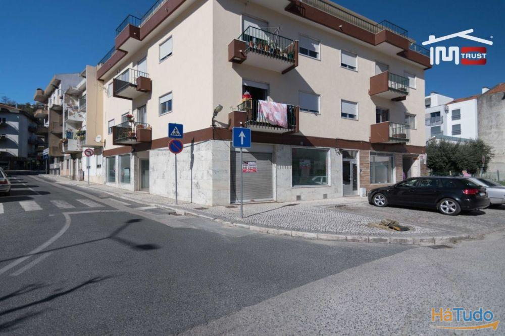 Restaurante com condições de excelência em Ourém Restaurante com condições de excelência em Ourém