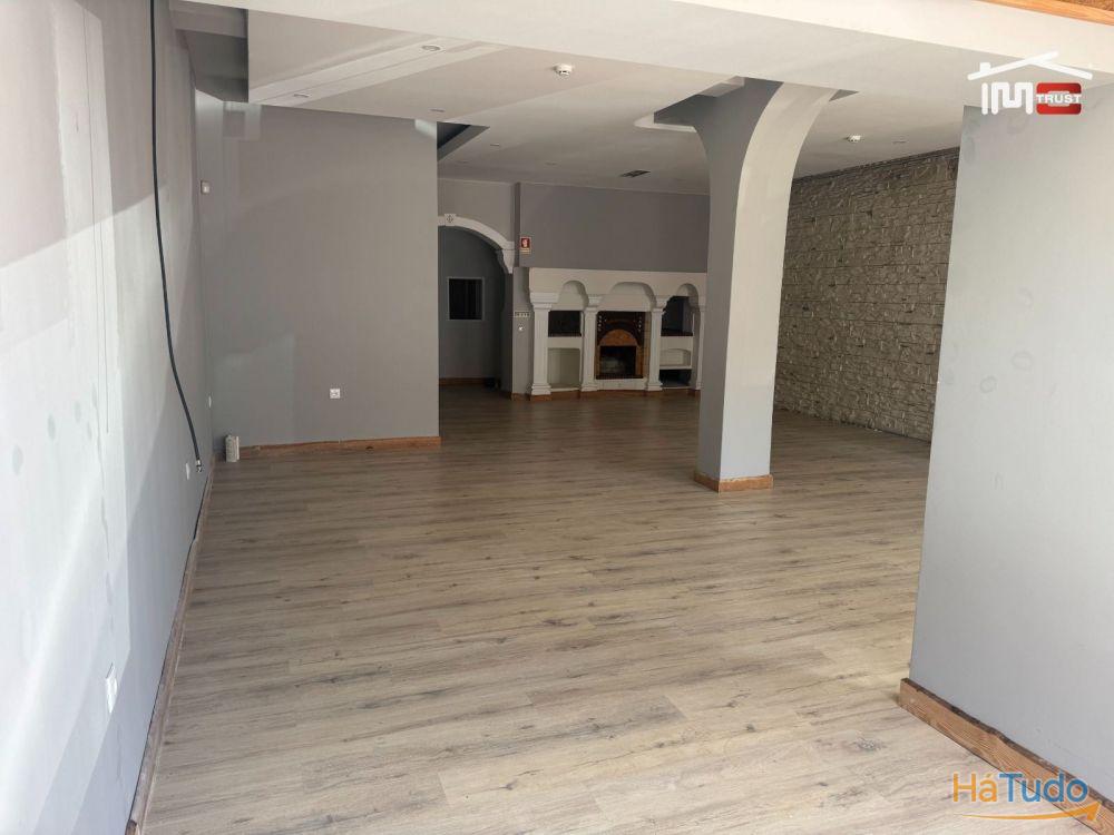 Restaurante com condições de excelência em Ourém Restaurante com condições de excelência em Ourém