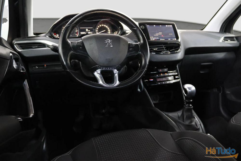 Peugeot 208 -1.2 S&S BVM6 Allure Business Peugeot 208 -1.2 S&S BVM6 Allure Business
