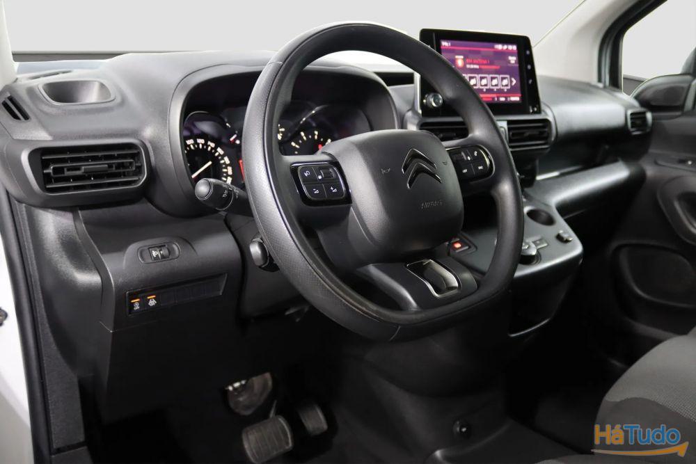Citroën Berlingo 1.5 BlueHDi L2 EHZ EAT8 Citroën Berlingo 1.5 BlueHDi L2 EHZ EAT8