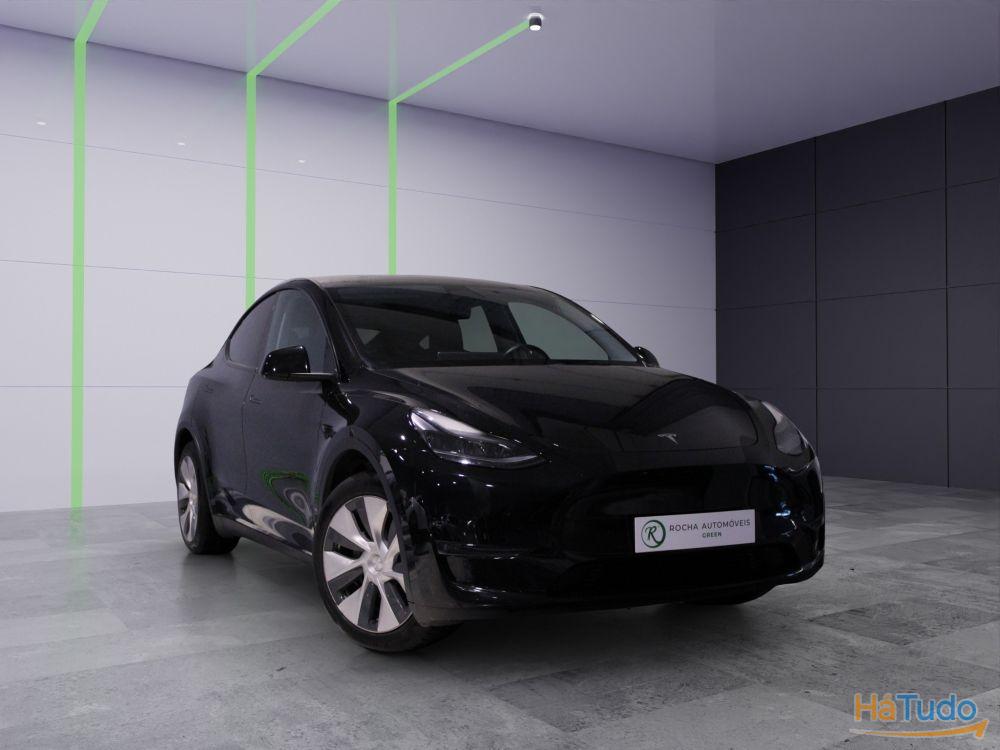 Tesla Model Y Long Range Dual Motor AWD Tesla Model Y Long Range Dual Motor AWD