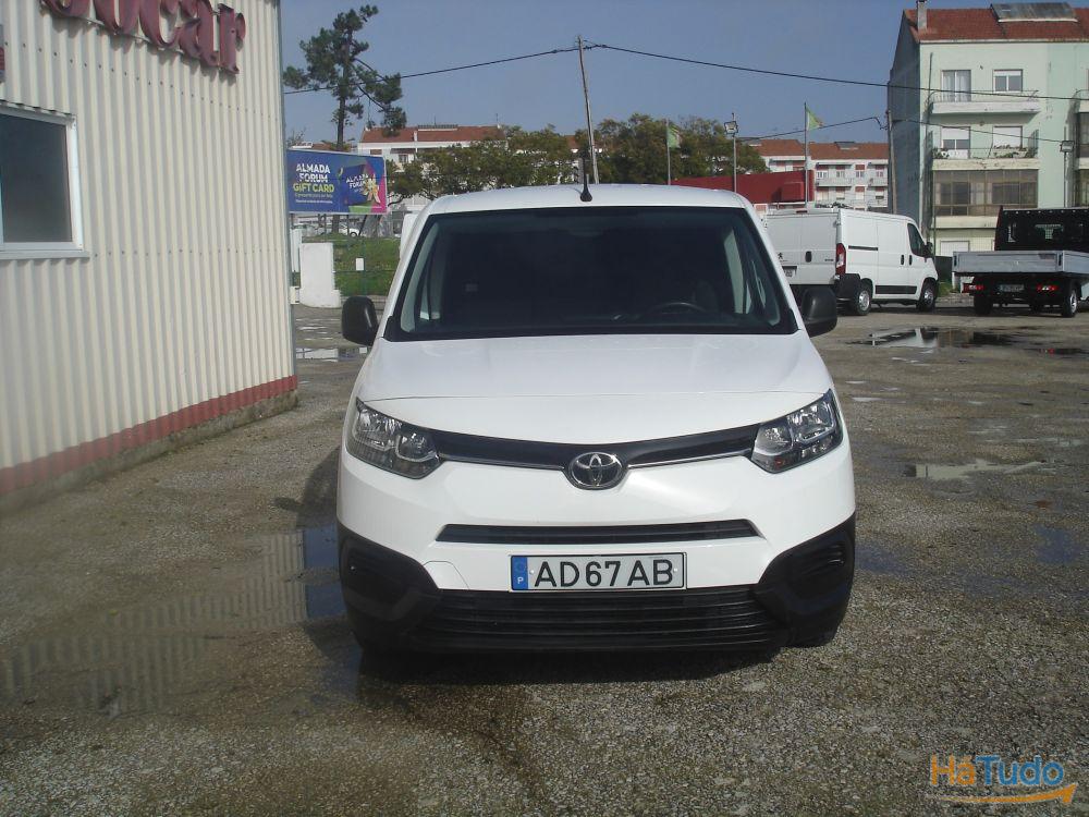 Toyota Proace City 1.5D L1 Exclusive Toyota Proace City 1.5D L1 Exclusive