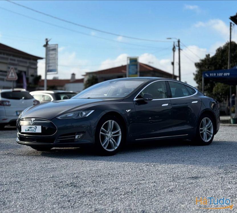 Tesla Model S 85 Perfomance Tesla Model S 85 Perfomance