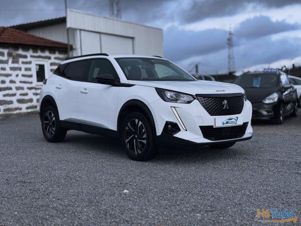 Peugeot 2008 1.5 BlueHDi Allure Pack EAT8 Peugeot 2008 1.5 BlueHDi Allure Pack EAT8