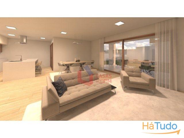 Venda - Moradia - T3 Venda - Moradia - T3