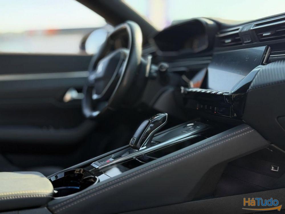 Peugeot 508 SW 1.5 BlueHDi GT EAT8 Peugeot 508 SW 1.5 BlueHDi GT EAT8