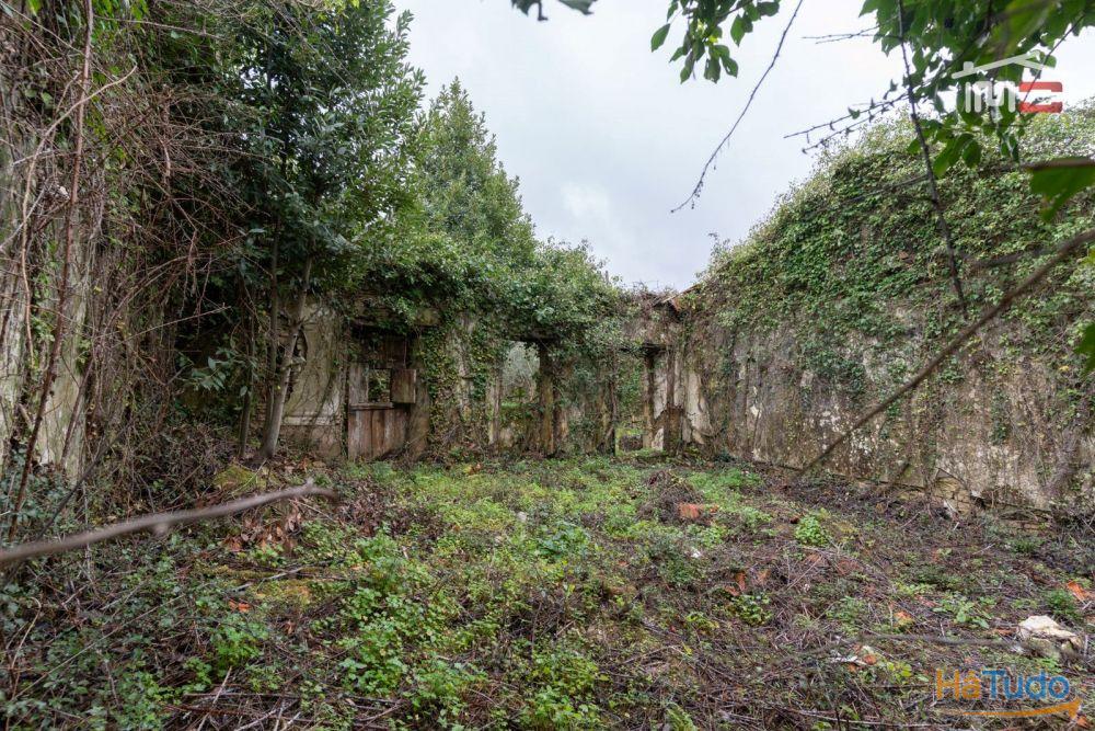 MORADIA T2 PARA RECUPERAR COM AREA COBERTA DE 238 M2 E AREA TOTAL DO TERRENO 1.112 M2 EM SÃO MAMEDE BATALHA MORADIA T2 PARA RECUPERAR COM AREA COBERTA DE 238 M2 E AREA TOTAL DO TERRENO 1.112 M2 EM SÃO MAMEDE BATALHA