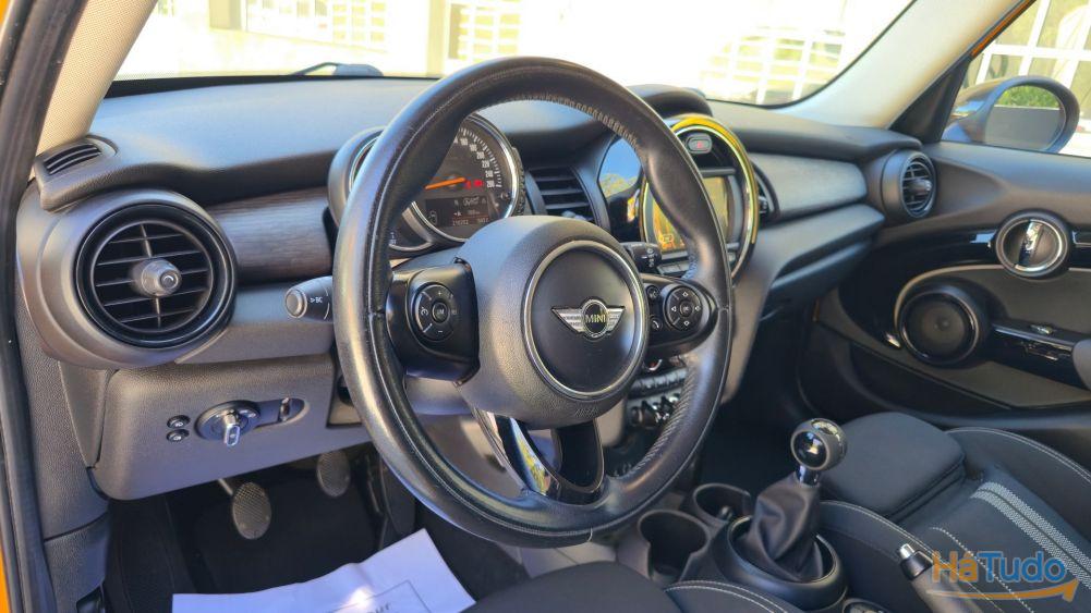 MINI 5 Portas Cooper SD MINI 5 Portas Cooper SD