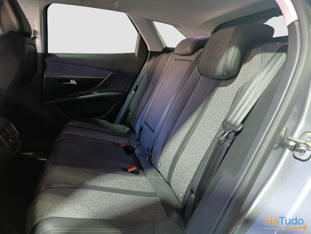 Peugeot 3008 1.2 PureTech Allure Peugeot 3008 1.2 PureTech Allure