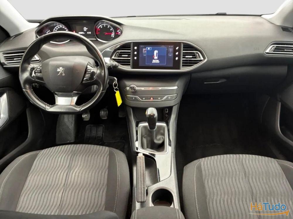 Peugeot 308 1.2 PureTech 110ch S&S BVM5 Active Peugeot 308 1.2 PureTech 110ch S&S BVM5 Active