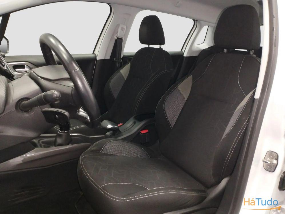 Peugeot 2008 1.2 VTi Active Peugeot 2008 1.2 VTi Active