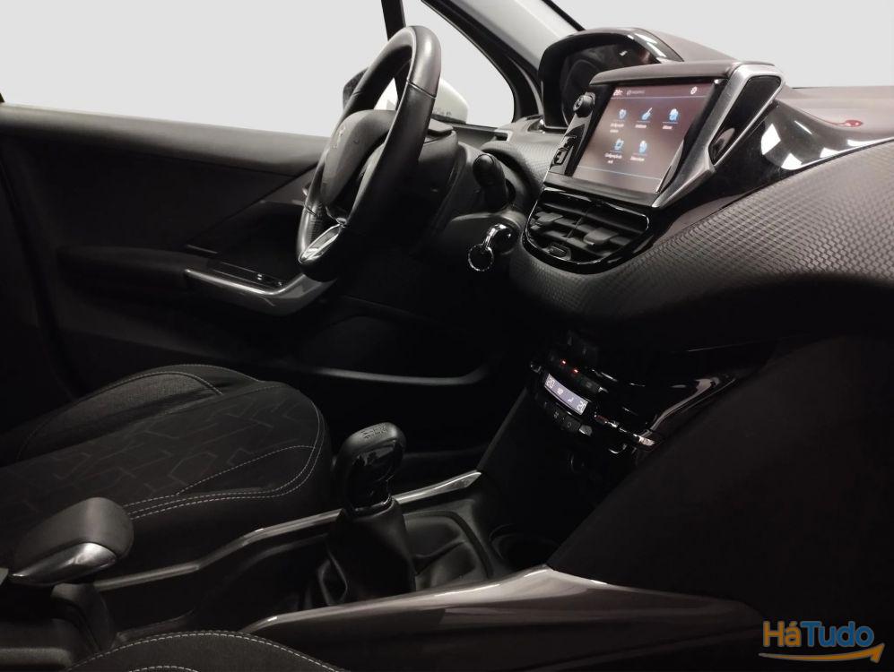 Peugeot 2008 1.2 VTi Active Peugeot 2008 1.2 VTi Active