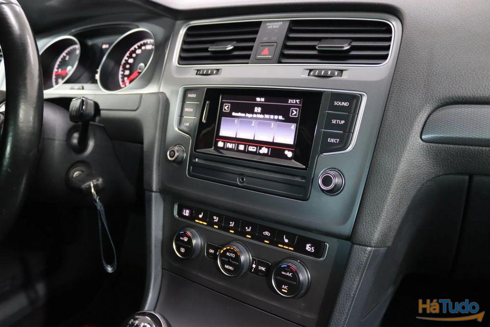 Volkswagen Golf VII TDI Lounge BlueMotion Tech Volkswagen Golf VII TDI Lounge BlueMotion Tech