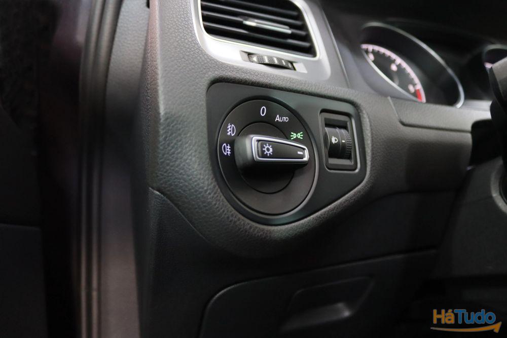 Volkswagen Golf VII TDI Lounge BlueMotion Tech Volkswagen Golf VII TDI Lounge BlueMotion Tech