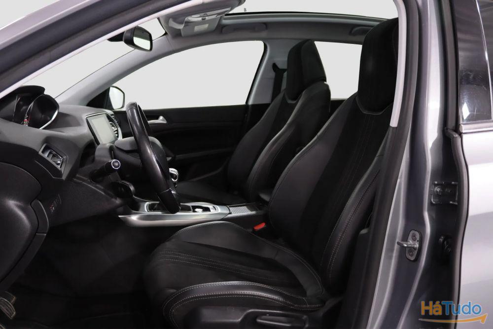 Peugeot 308 1.2 e-THP Allure Peugeot 308 1.2 e-THP Allure