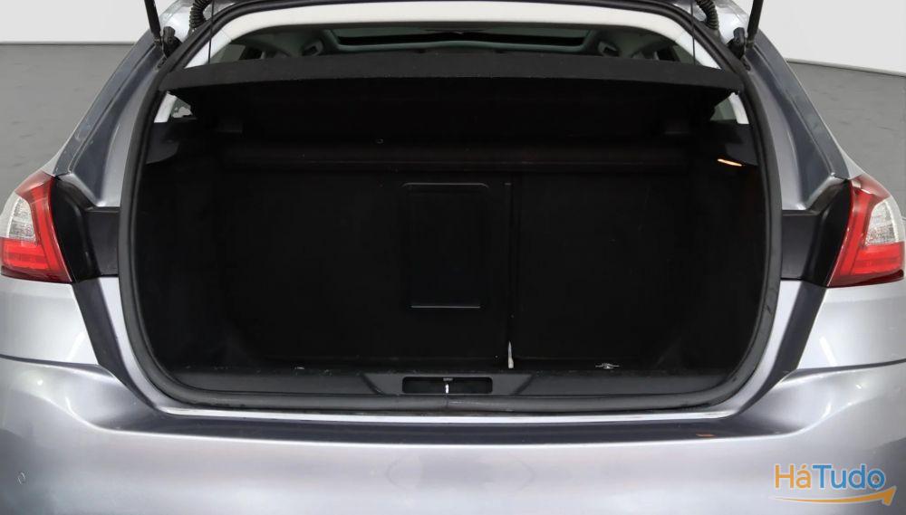 Peugeot 308 1.2 e-THP Allure Peugeot 308 1.2 e-THP Allure