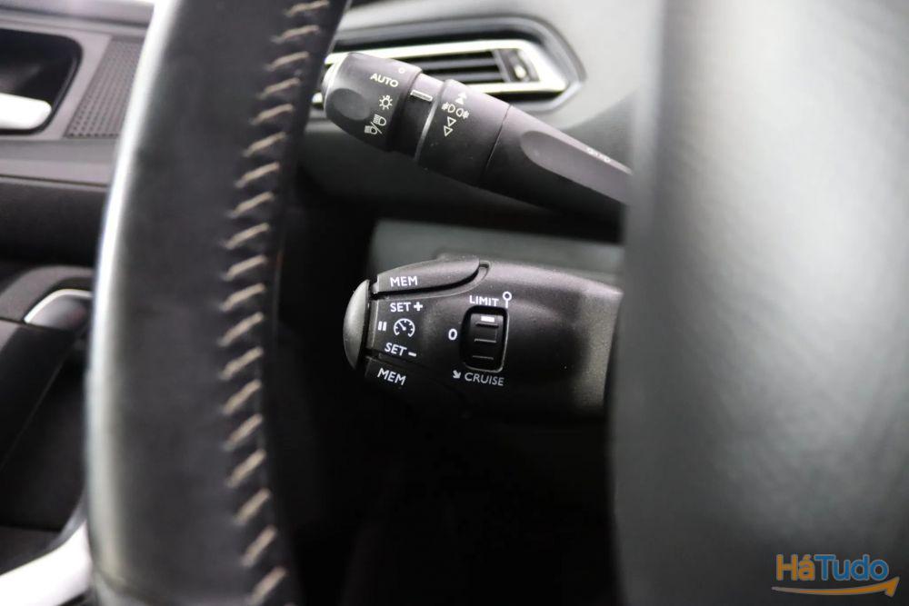 Peugeot 308 SW -1.2 PureTech S&S BVM5 Série Speciale Style Peugeot 308 SW -1.2 PureTech S&S BVM5 Série Speciale Style