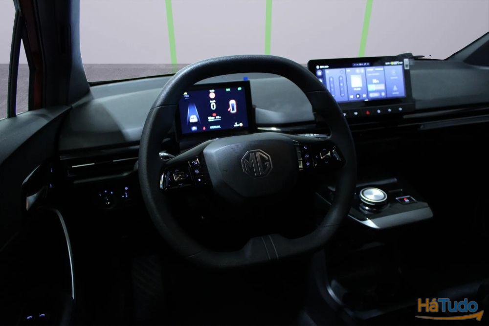 MG MG4 Luxury 64 kWh MG MG4 Luxury 64 kWh